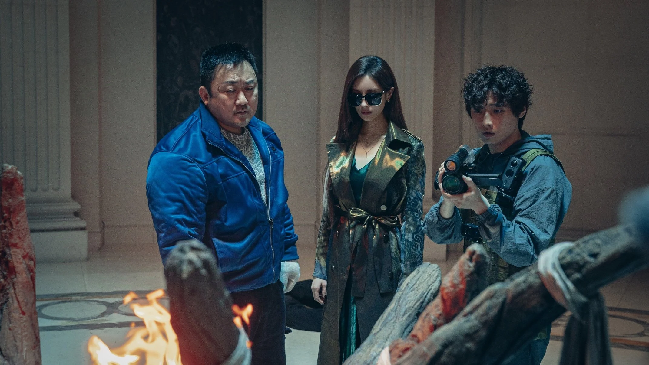 Đêm Thánh: Đội Săn Quỷ Full