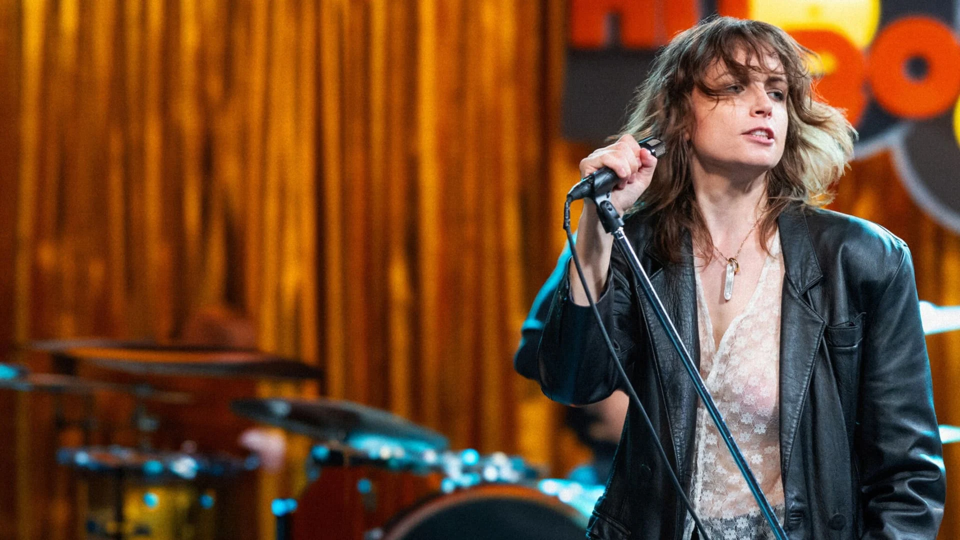 Tâm Hồn Nổi Loạn Full